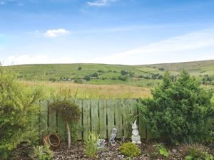 Photo 13- click for photo gallery